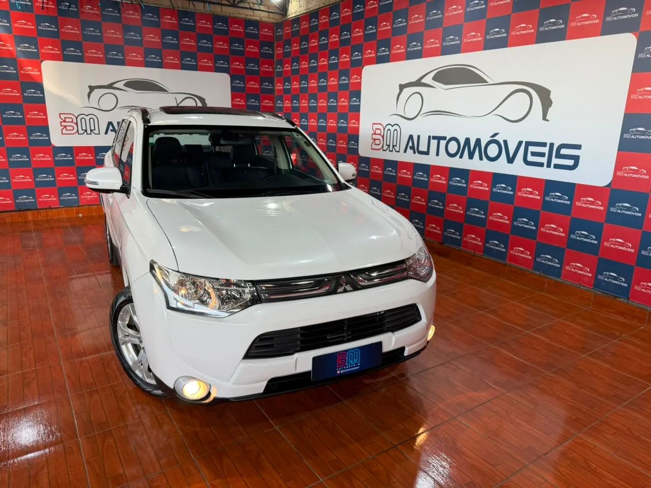 Mitsubishi Outlander 2014