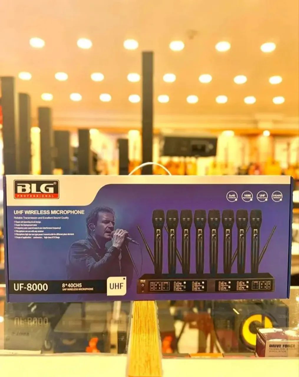 Kit Microfone Sem Fio com 8 Bastões BLG UF-8000 - Foto 2