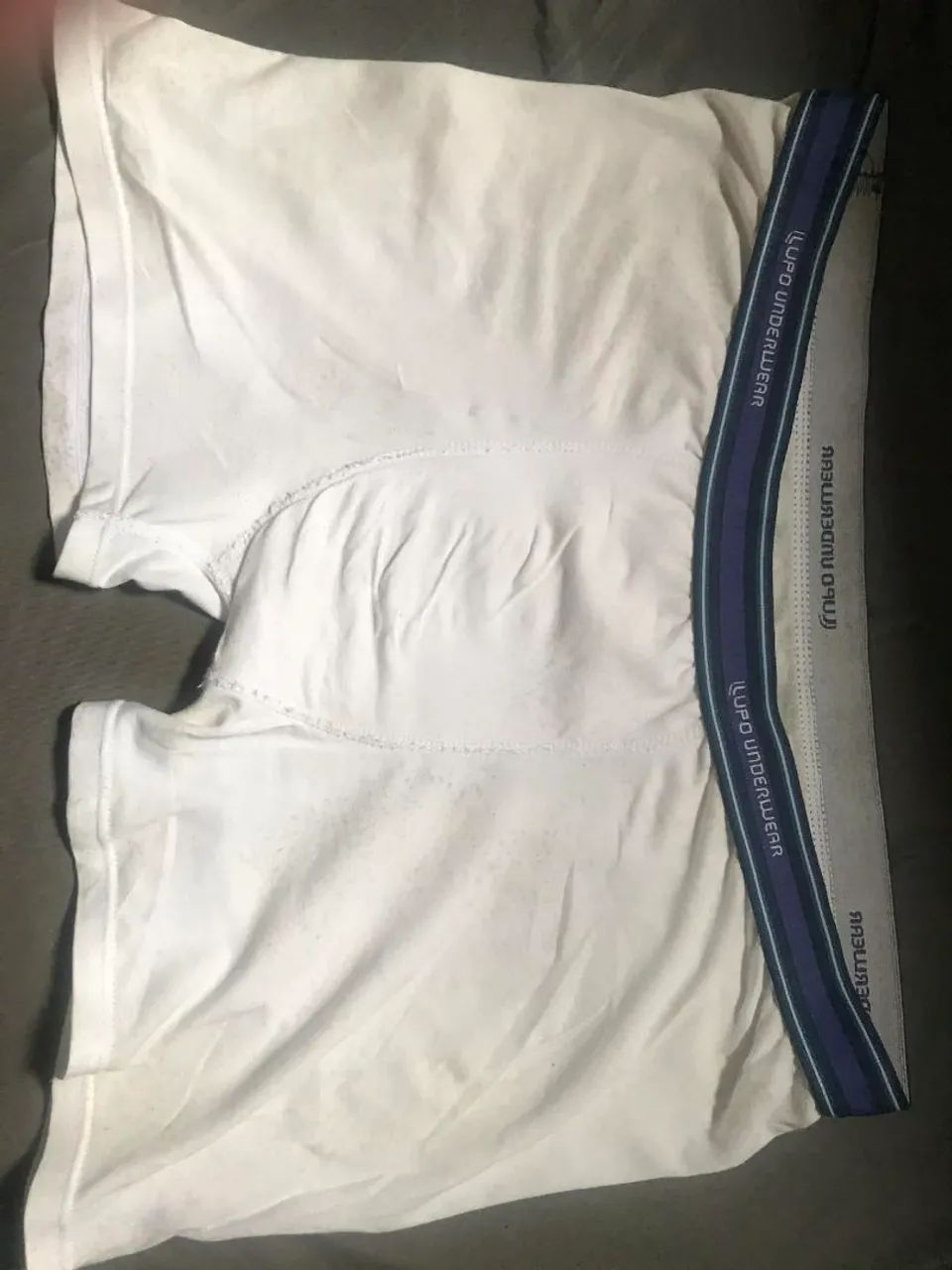 Cueca branca