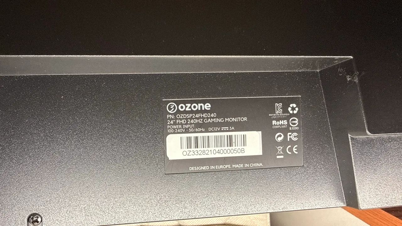 MONITOR COM TELA QUEBRADA