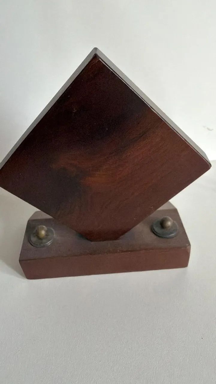 Troféu  de jockey antigo - Foto 4