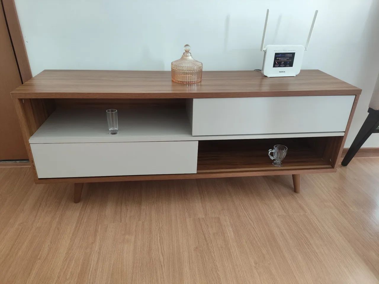 Rack para sala.