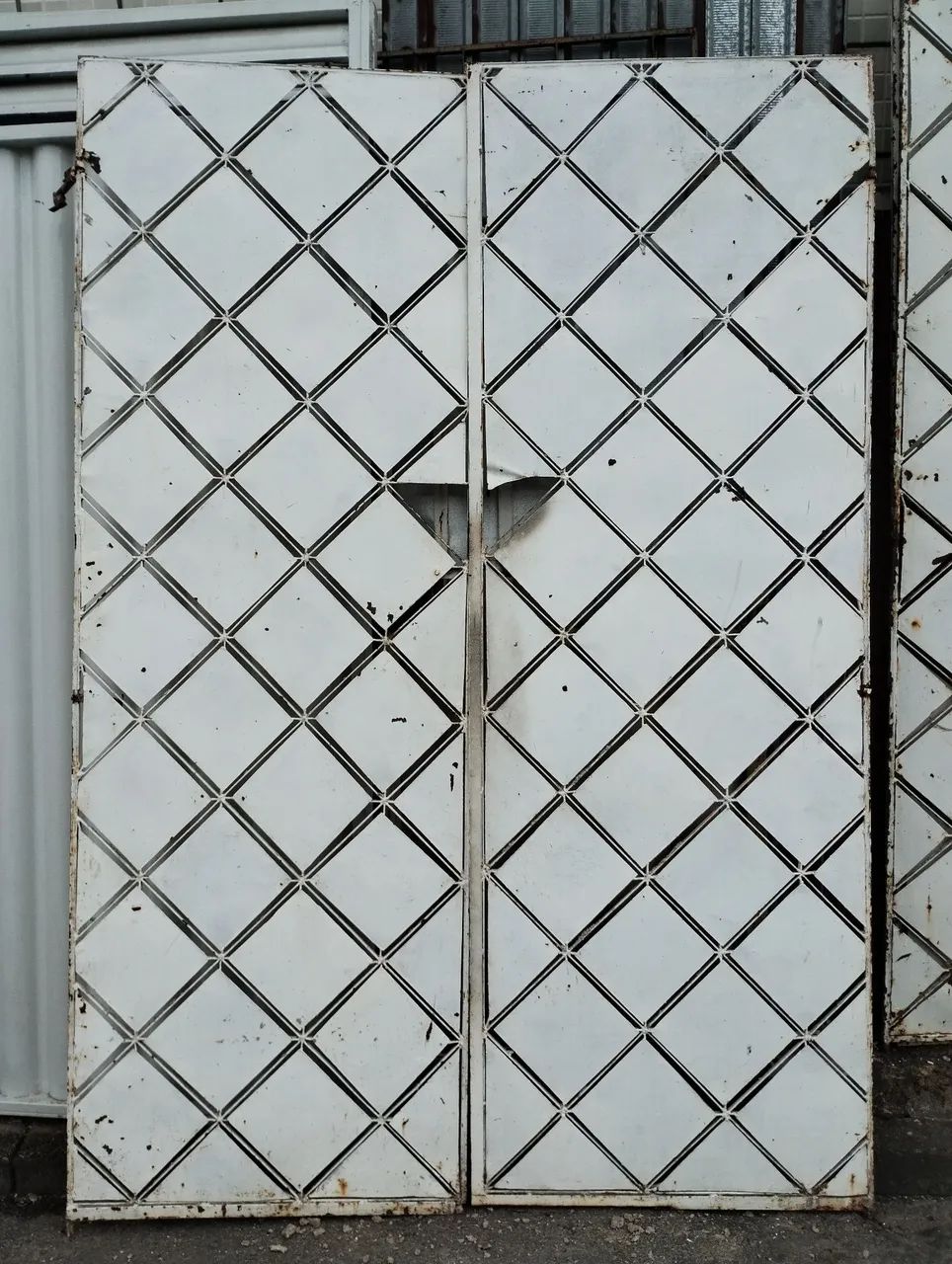 Portão de garagem estilo losango. - Foto 2