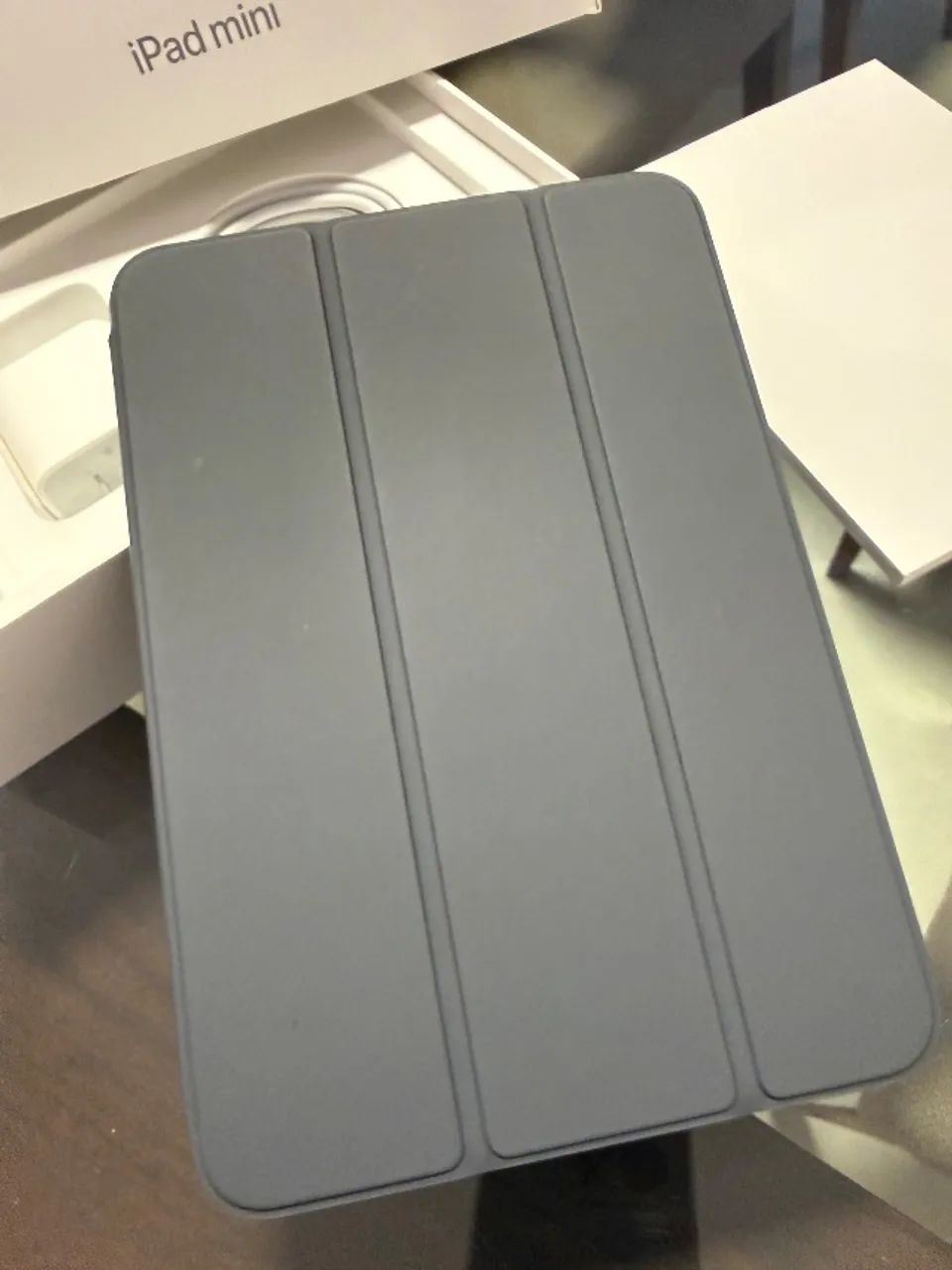 iPad Mini 7 - 256GB - Space Gray c/ Smart Cover - Foto 5