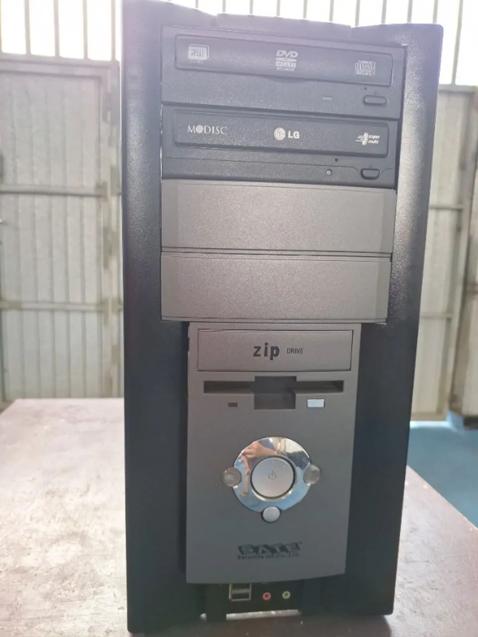 Gabinete Desktop Sate Satellite