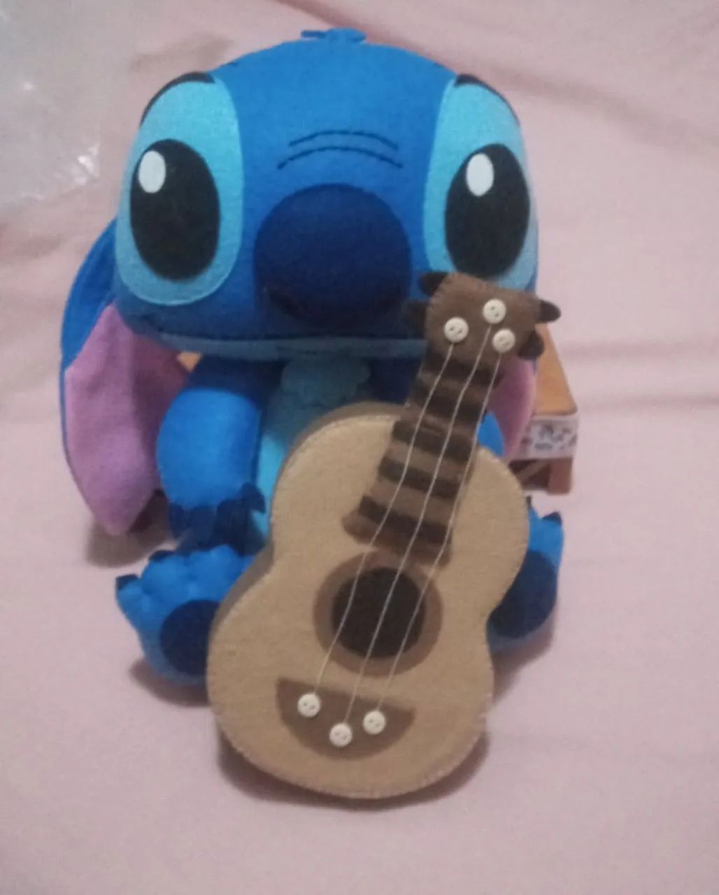 Boneco de feltro sticht violao