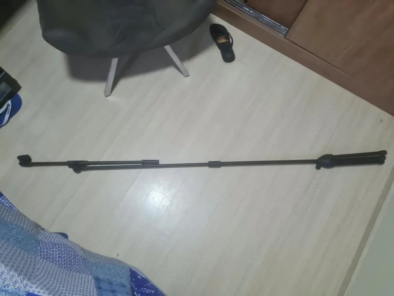Tripé desmontável para microfone - Foto 2