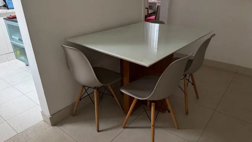 Mesa de jantar com 6 cadeiras  - Foto 4