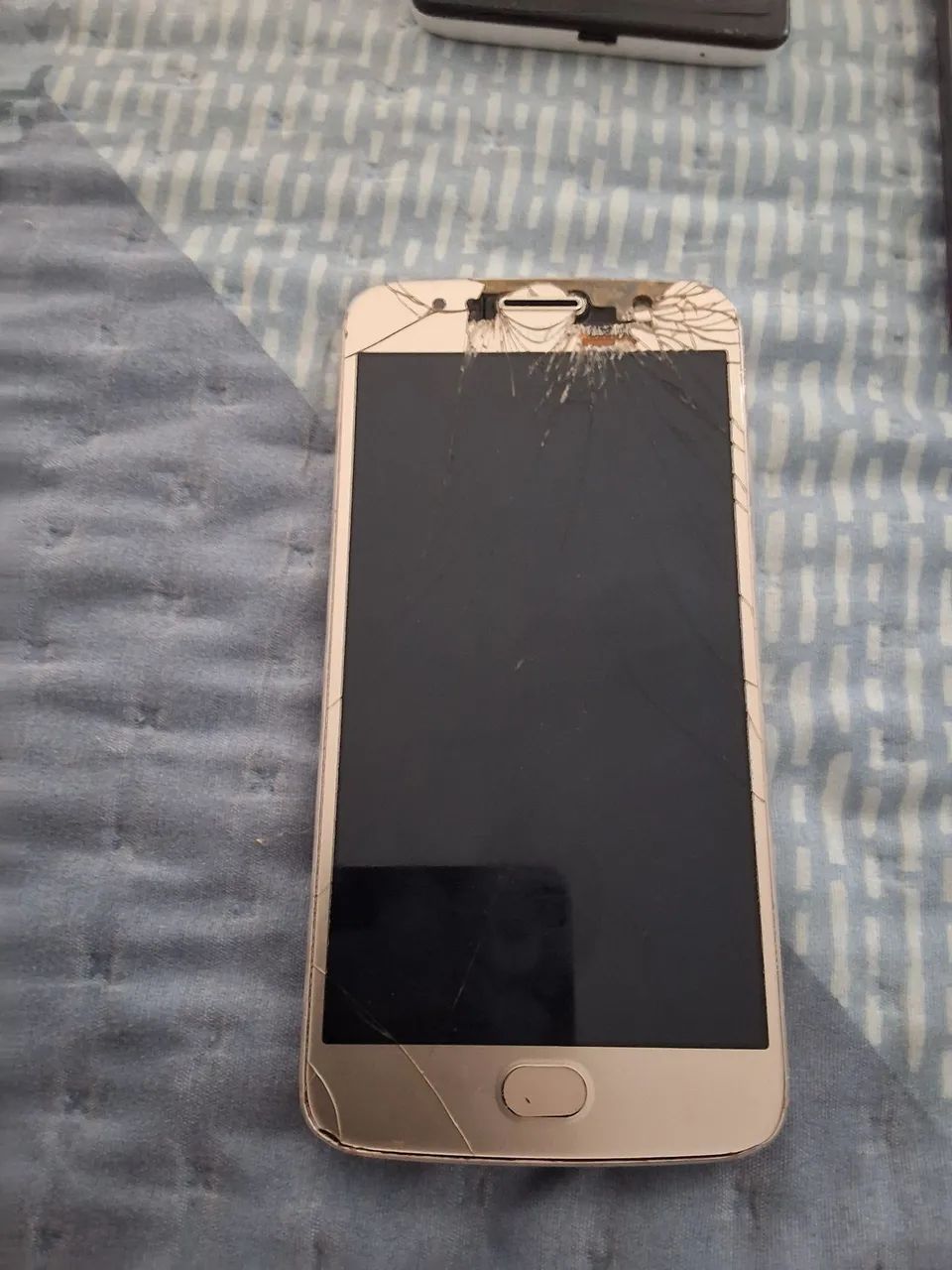 Vende-se celulares com defeito  - Foto 2