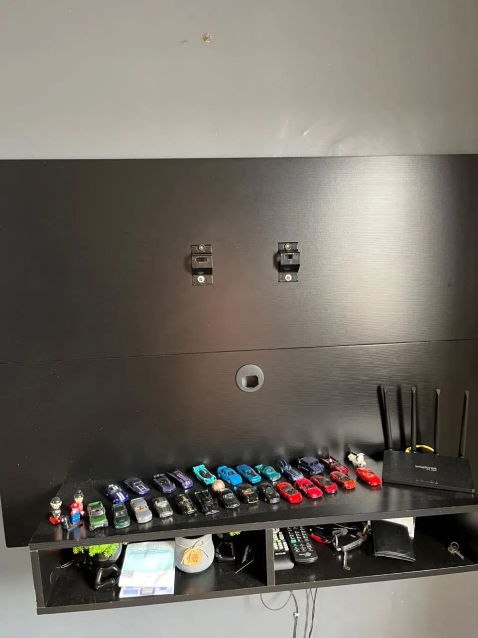 Painel para TV com prateleira - 50 polegadas  - Foto 4