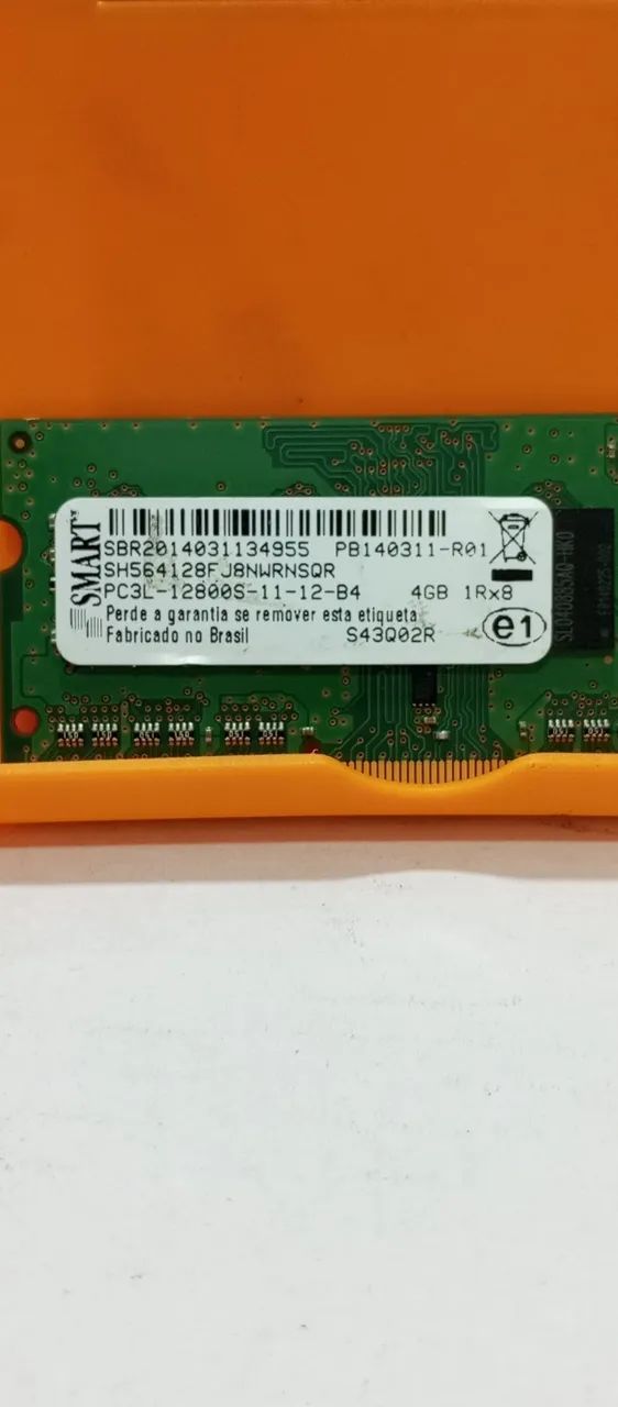 Memória RAM 04 GB DDR3 para notebook da marca SMART.  