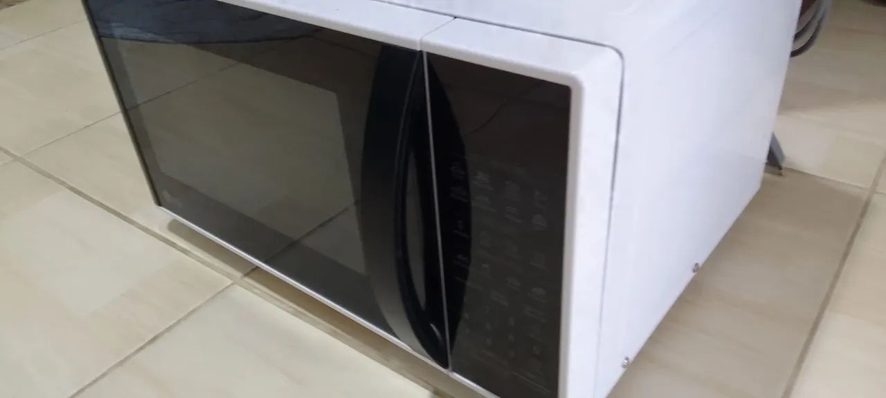 Vendo micro ondas 30l LG . - Foto 4