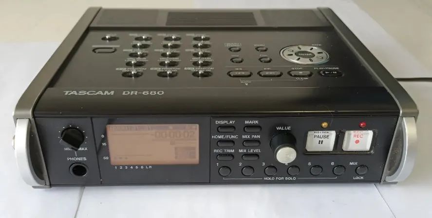 Gravador Digital Tascam DR-680