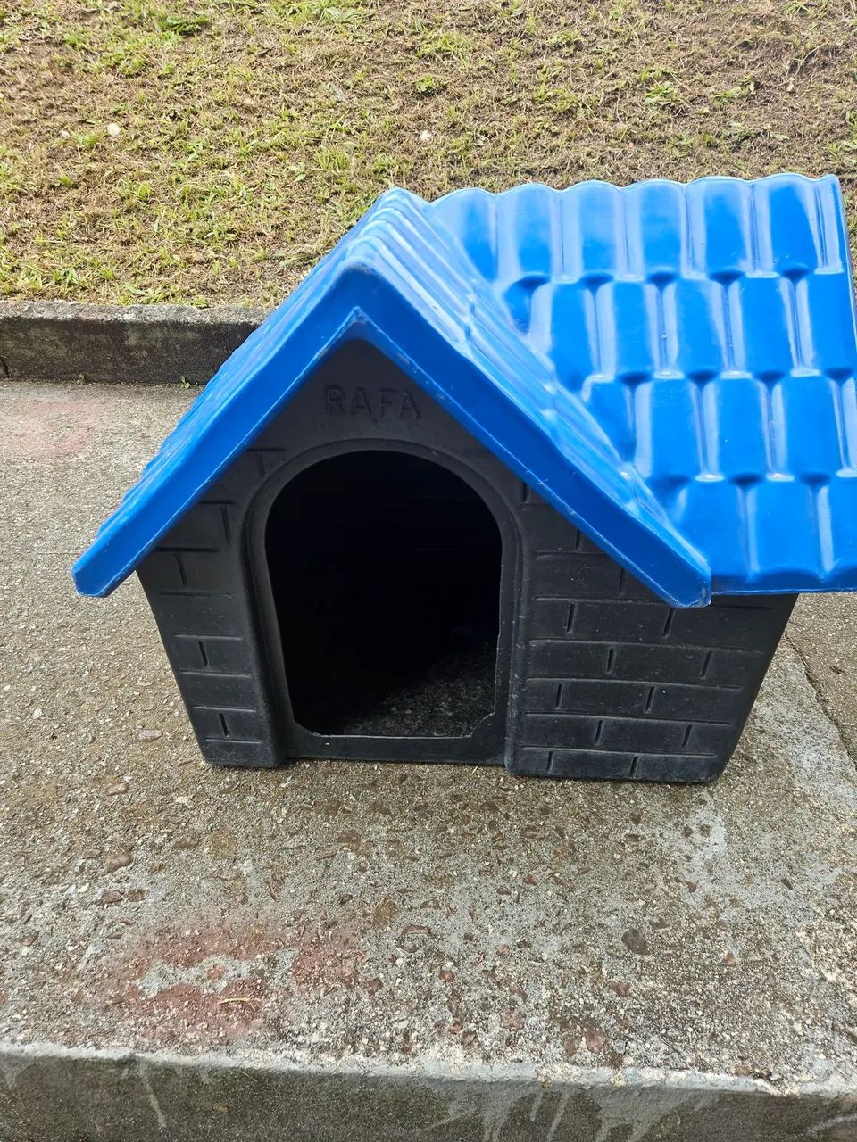 Casinha de cachorro estilo chalé 