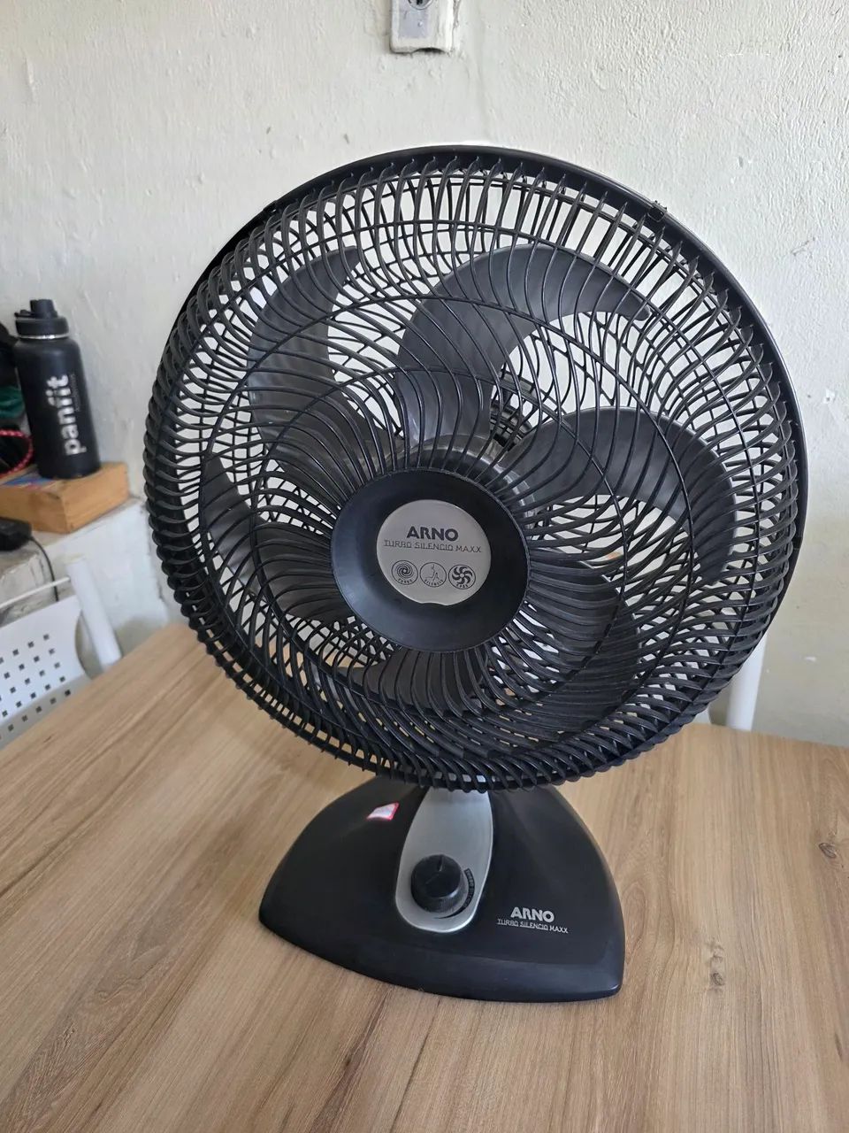 Ventilador arno 40 cm funcionando perfeitamente 