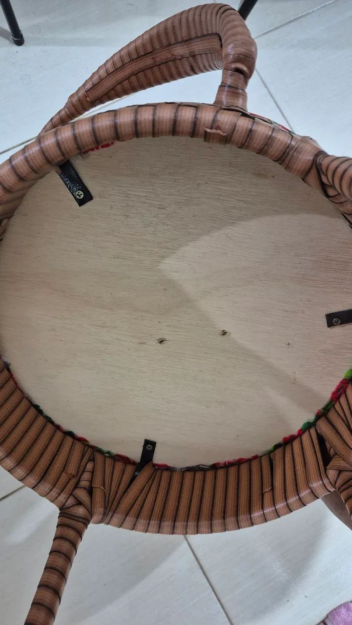 Banquetas com pouquíssimo tempo de uso - Foto 4