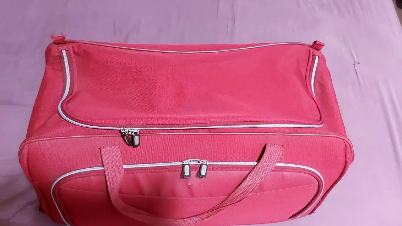 Mala ou bolsa de viagem com rodinhas  - Foto 4