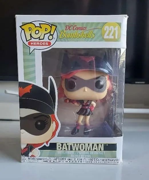  Funko Pop! Bombshells - Batwoman #221