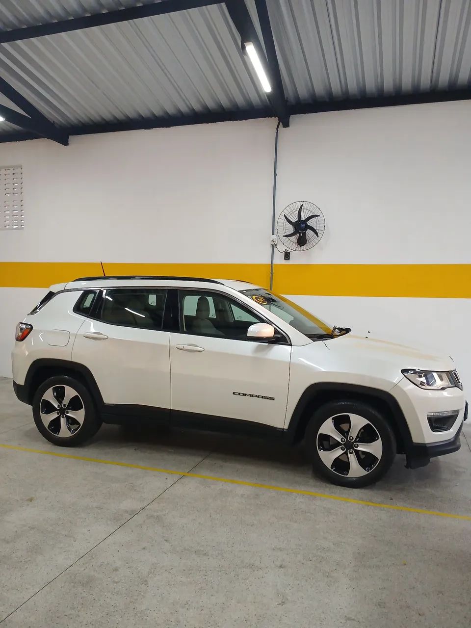 Jeep Compass Longitude 2.0 4X2 Flex 16V Aut. 2018 - Foto 3