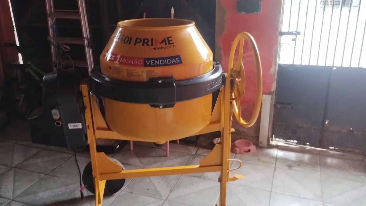 Vende-se betoneira de 150 litros nova nunca foi usada  - Foto 3