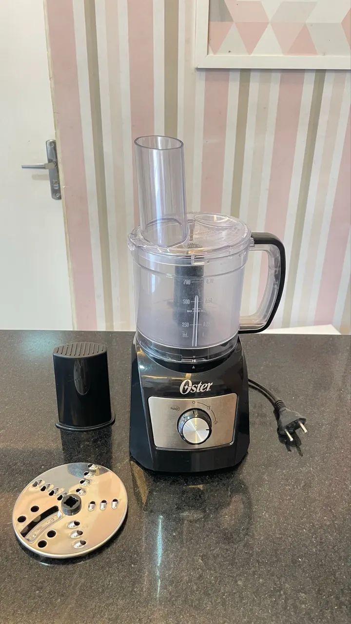 Processador de Alimentos Oster 3 em 1 OMPR670 300W - Funcionando Perfeitamente
