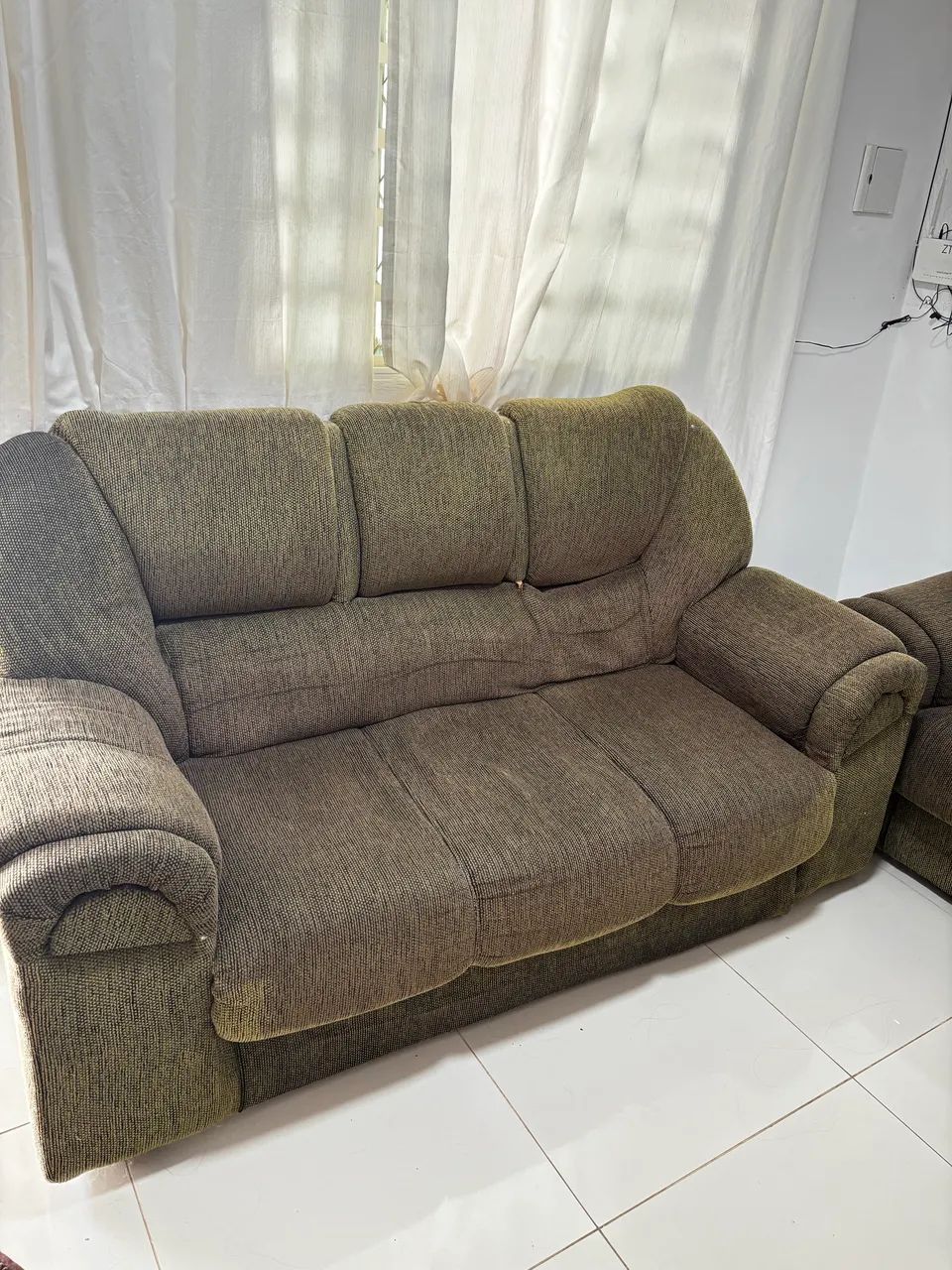 Conjunto de Dois Sofás 471886735889541122