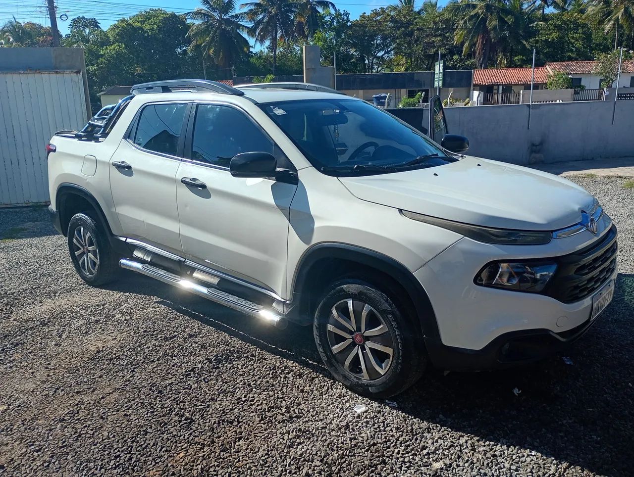 Fiat Toro Freedom 1.8 16V Flex Aut. 2017 - Foto 2