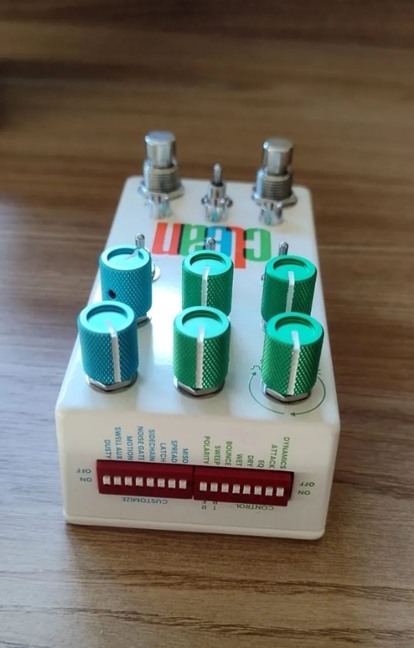 Pedal Chase Bliss Clean Compressor estéreo (stereo creative compressor / vibrato) - Foto 2