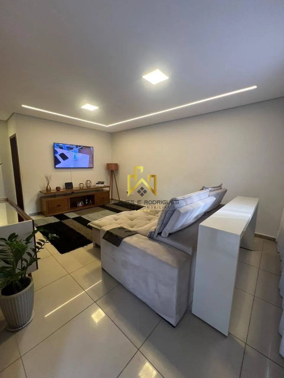 Casa Geminada Com Entrada Independente no Vila Cloris - Foto 4