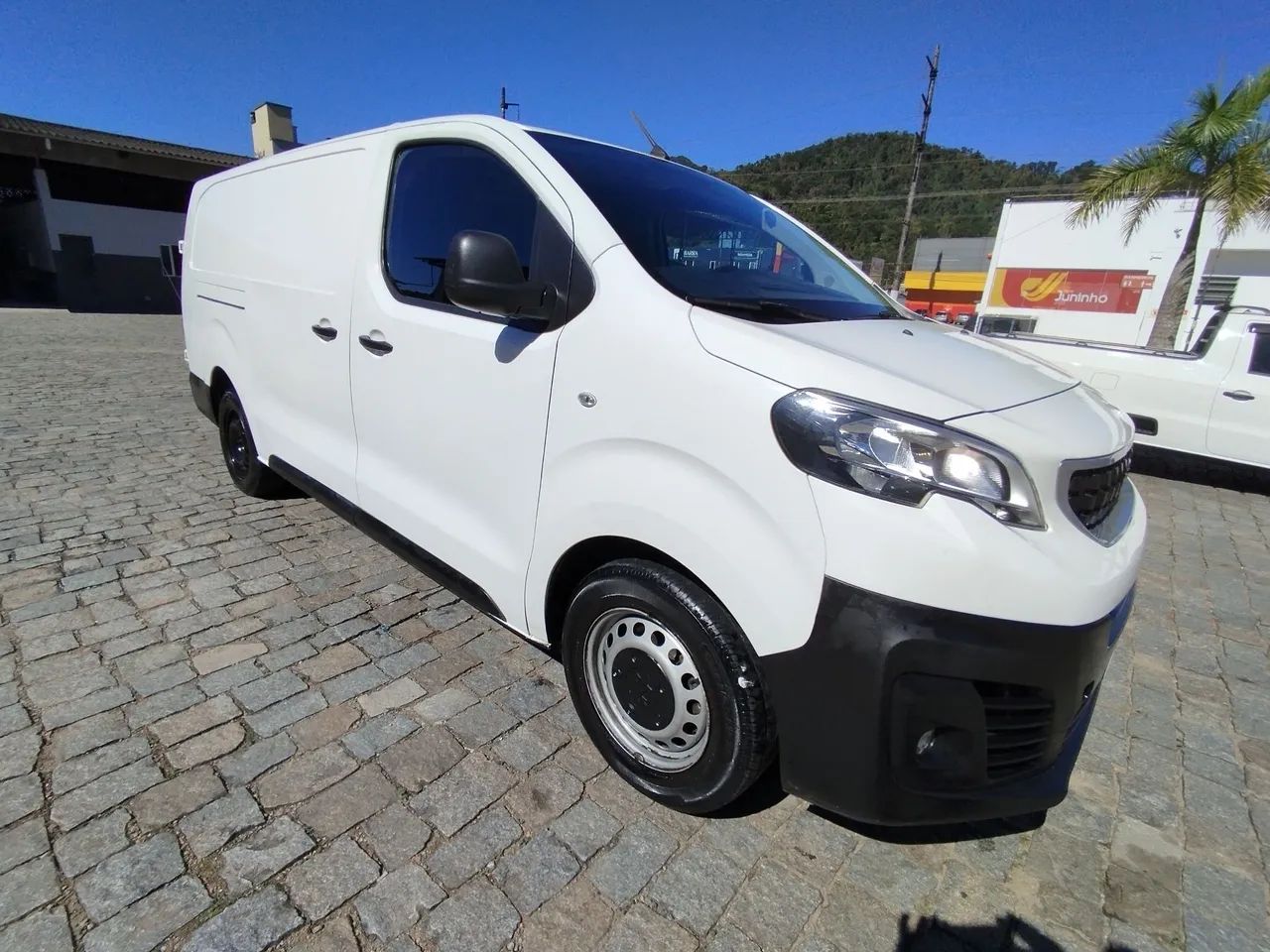 Peugeot Expert 2021