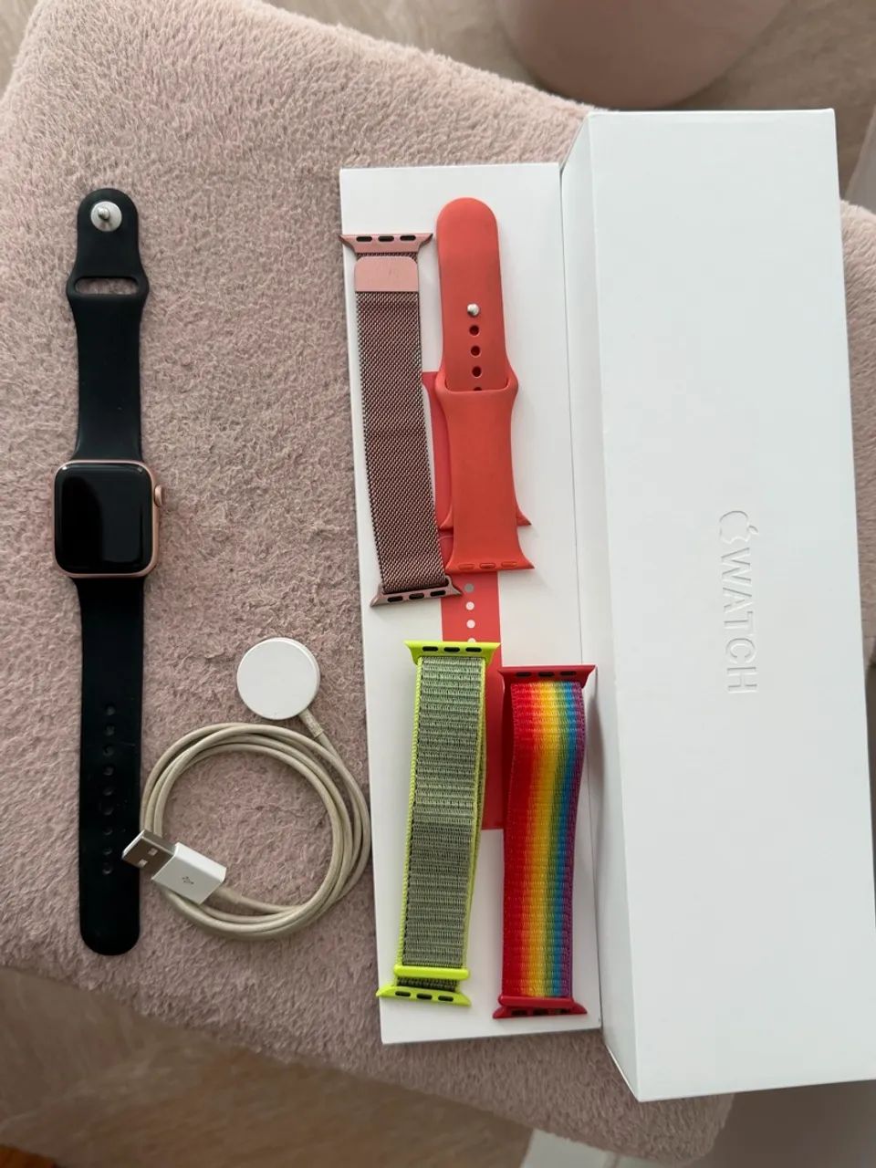 Apple Watch series 5 rose 