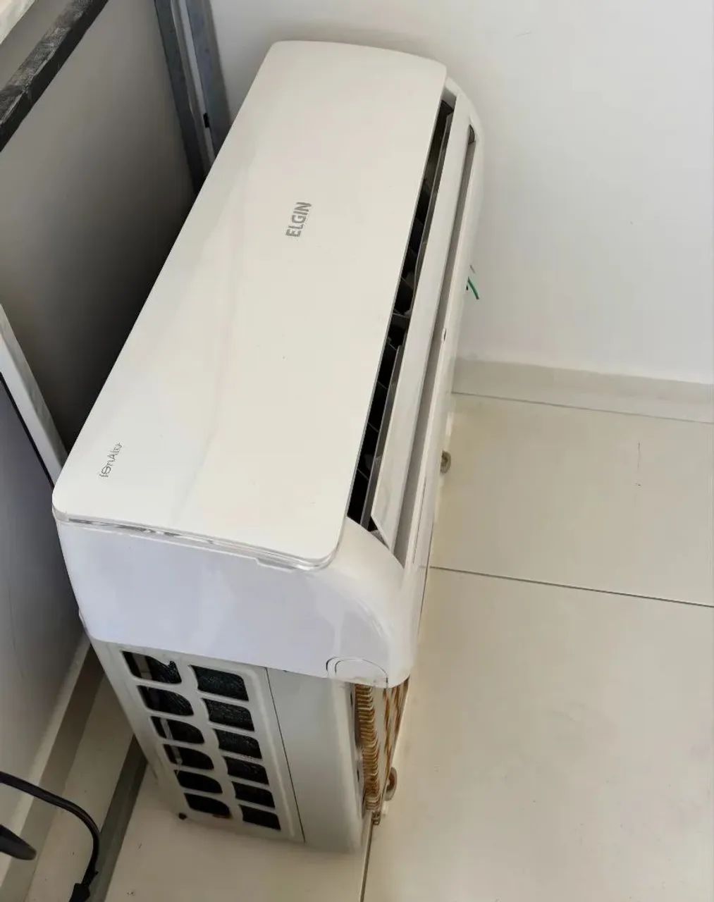 Ar condicionado inverter Elgin 9000 btus + Transformador 