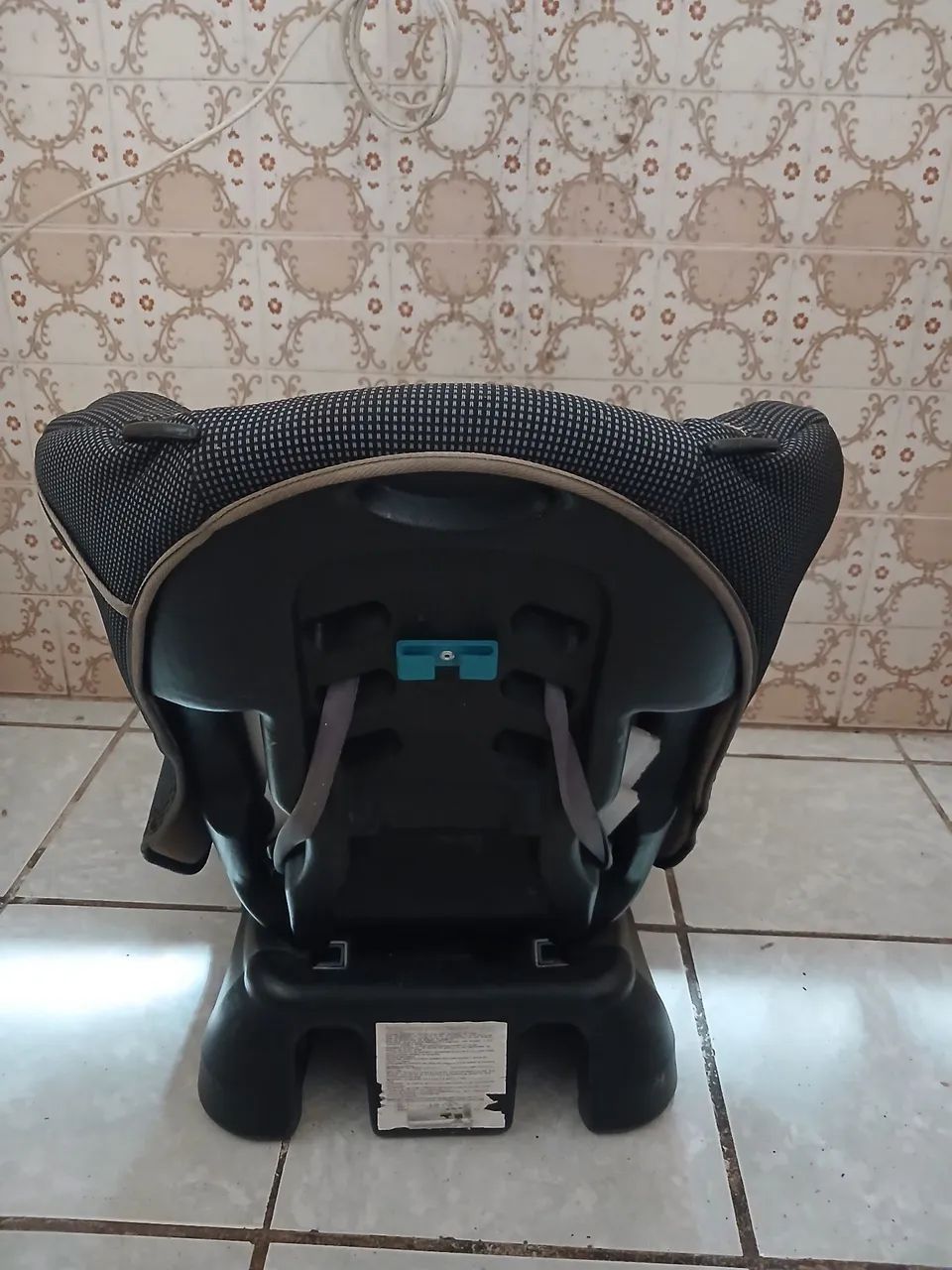 Cadeirinha para auto infantil  9  * 