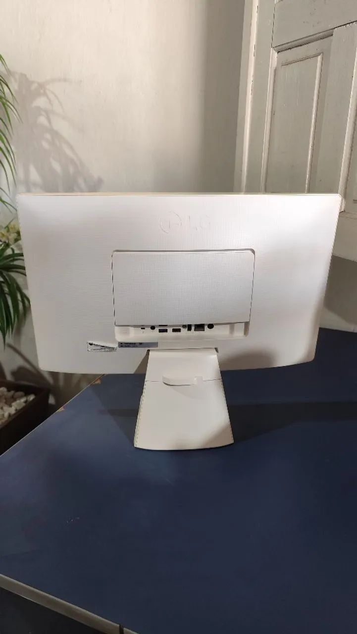 Computador All in One LG Branco - Foto 4