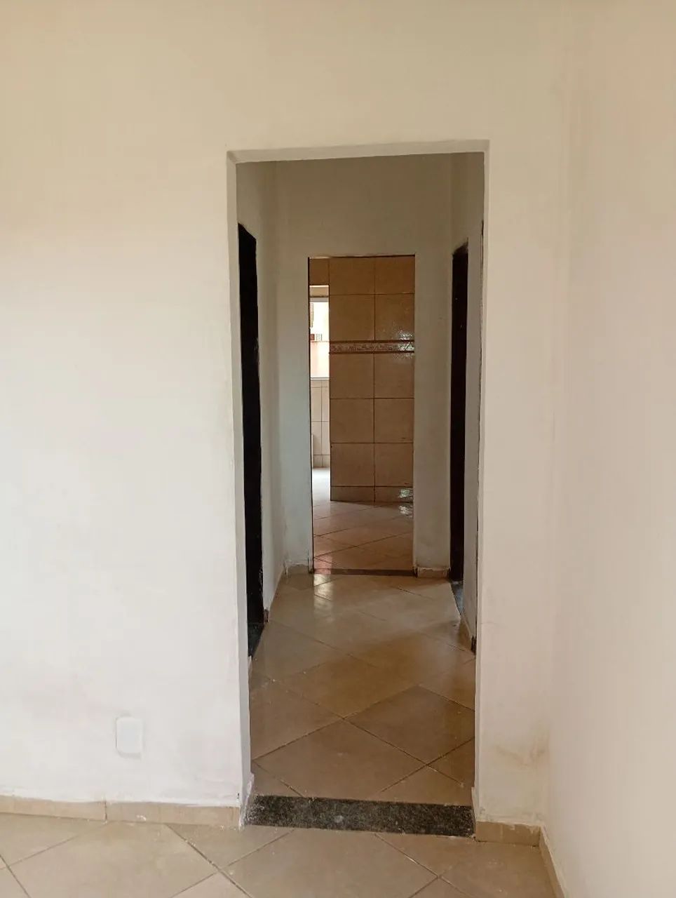 Alugo casa 4 quartos - Foto 2