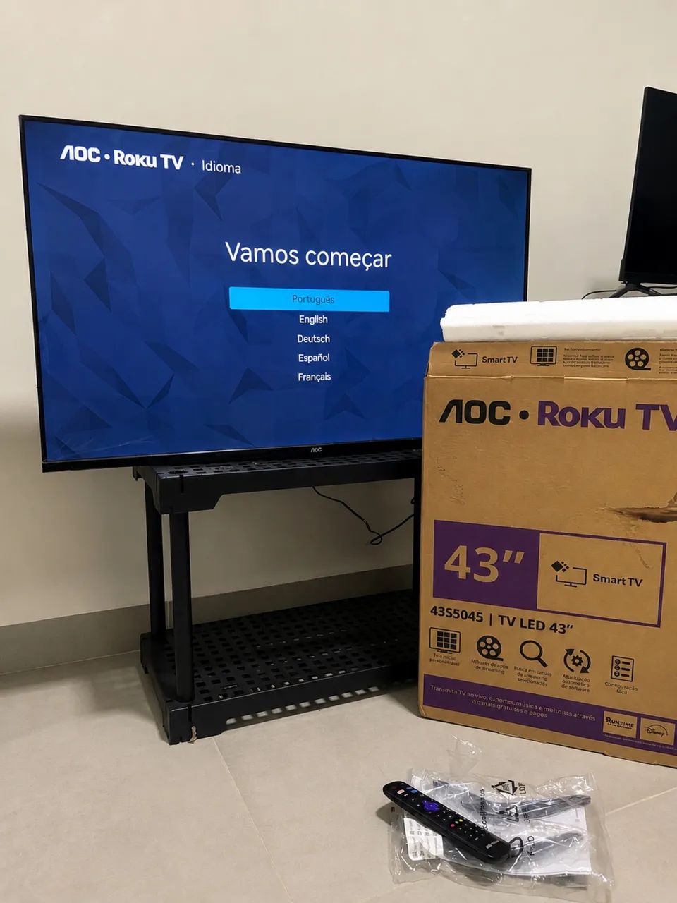 Televisão 43 Polegadas | Smart TV No Plástico ainda | Caixa e nota fiscal 