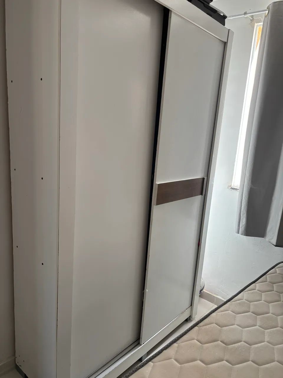 Guarda roupa solteiro 