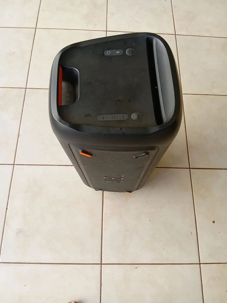 Jbl 300 seminova *