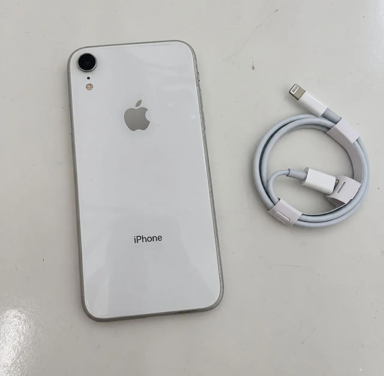 Iphone xr 64gb funcionando face id tudo tranquilamente - Celulares