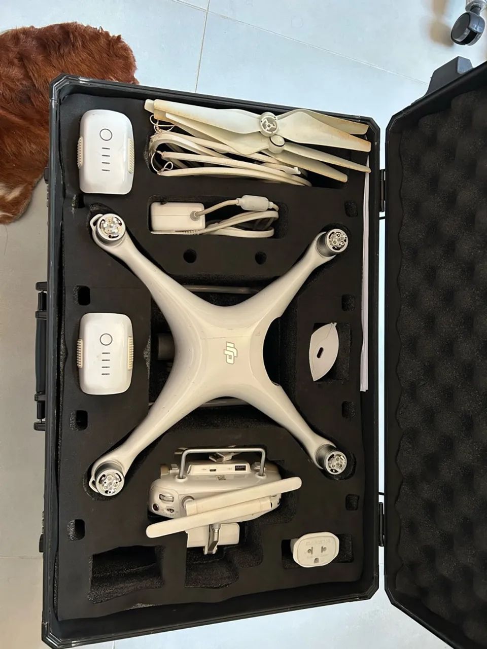 Drone DJI Phanton 4 com case de transporte - Foto 3