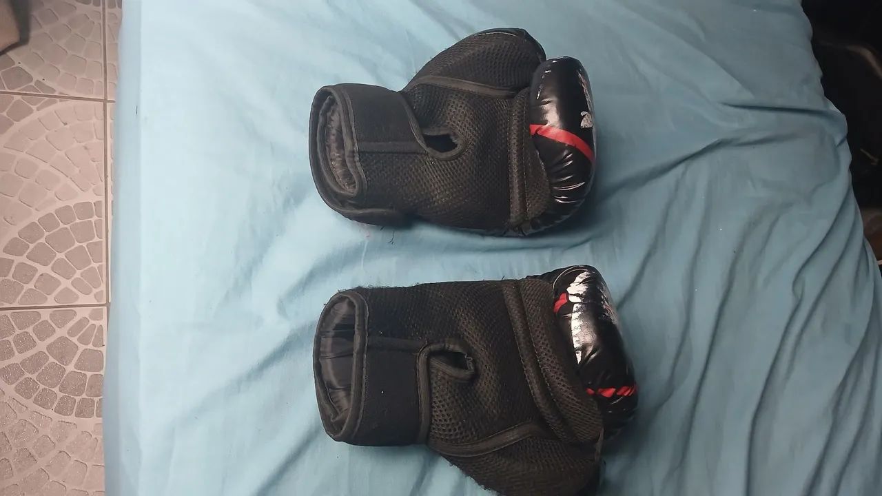 Luva e caneleira Rhino de Muay Thai - Foto 2