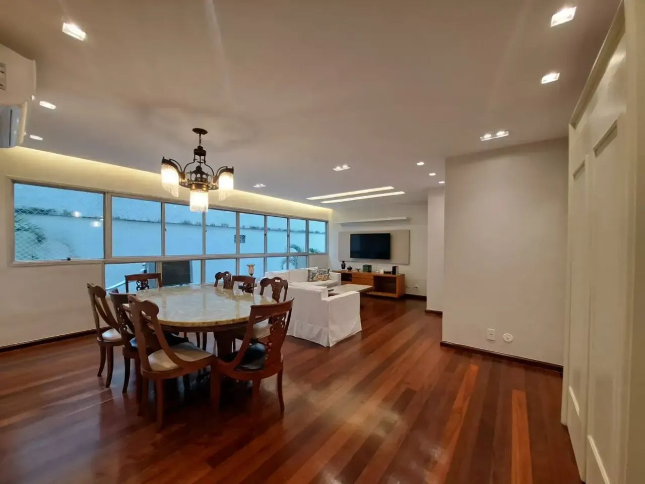 Apartamento Mobiliado com 4 Quartos no Leblon - Foto 2