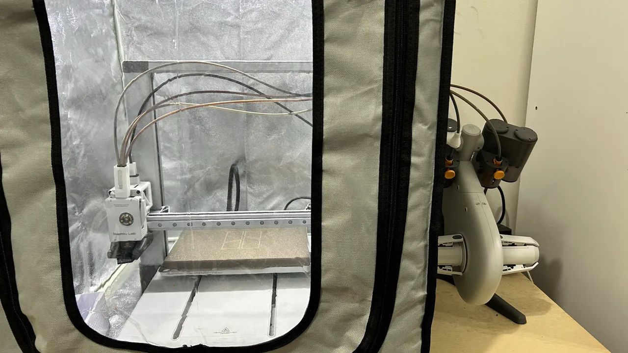 Bambu Lab A1 com AMS - Impressora 3D  - Foto 2