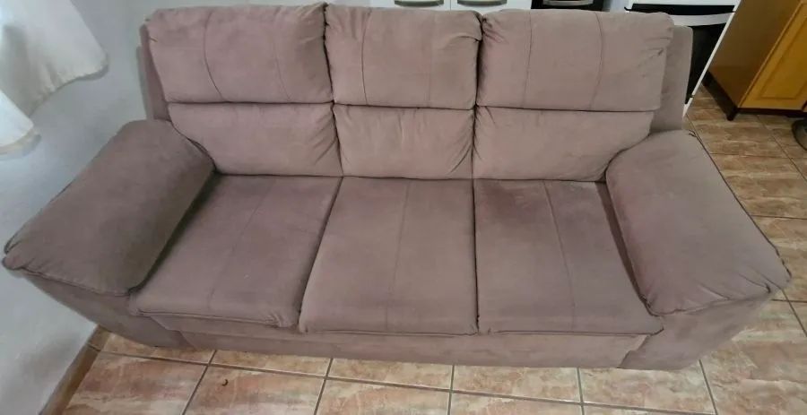 Sofá 5 lugares marrom