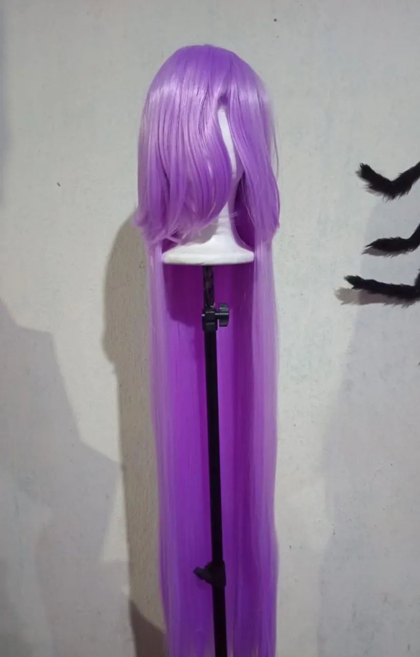 Peruca para cosplay roxa lilás 1 metro 100cm 