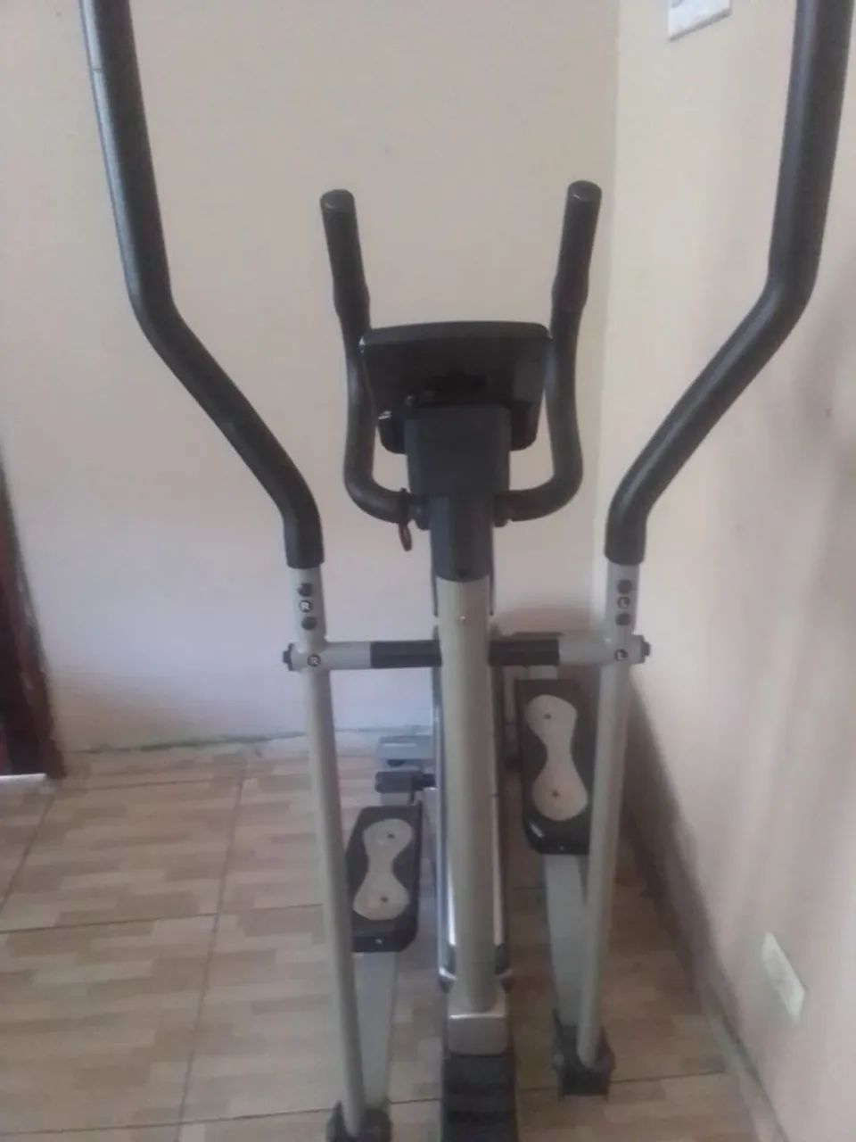 Elíptico para exercício 
