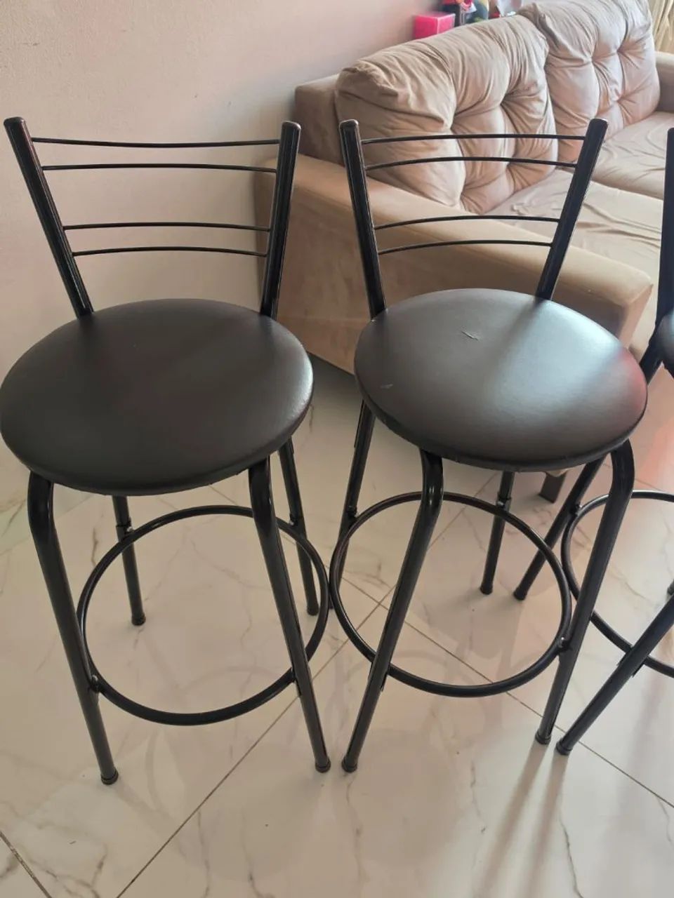 4 Banquetas - Foto 2