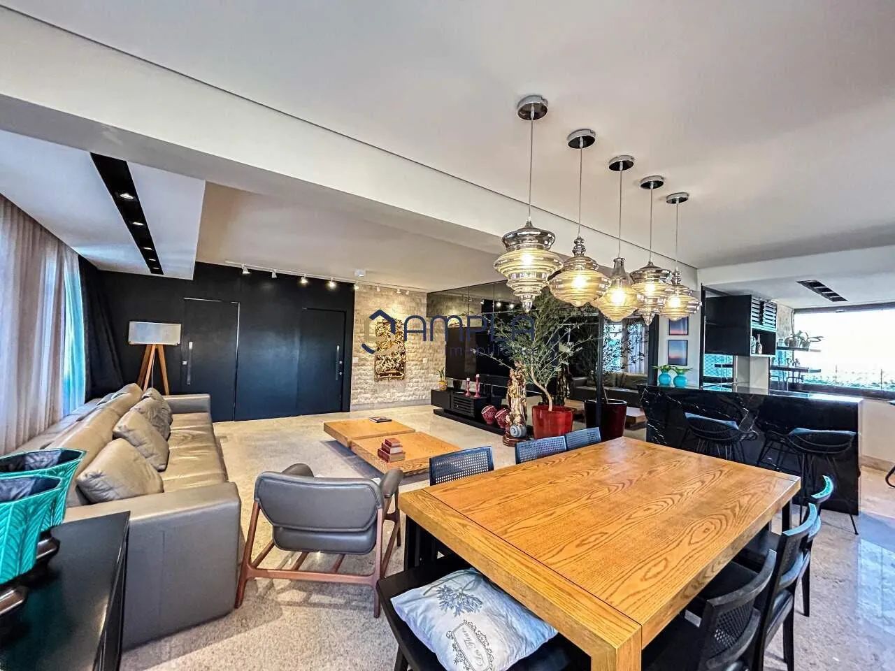 Cobertura 360m², 5 suítes e 6 vagas de garagem - Foto 2