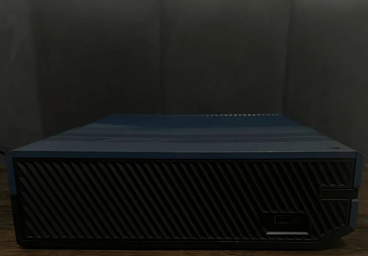 Xbox One Edição Especial Forza Motorsport 6 + 1 Controle e Bateria - Foto 3