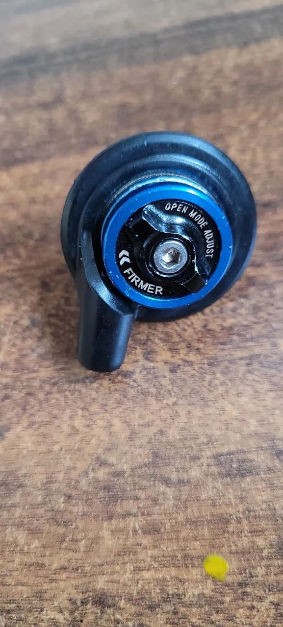 Topcap Trava suspensão fox  fit4 U-cup - Foto 3